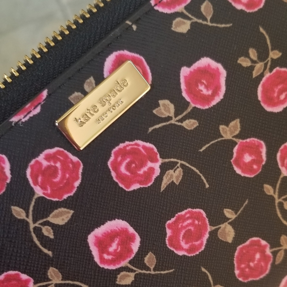 Kate Spade ♠️ "Hazy Rose," Zip-around Continental Wallet - Picture 5 of 12